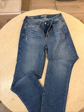 Sonoma Women's Medium Blue curvy straight Stretch Jeans